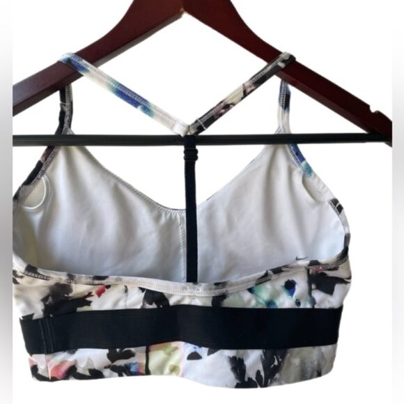 Nike Dri-FIT Floral Abstract Sports Bra LIKE NEW - Picture 2 of 4